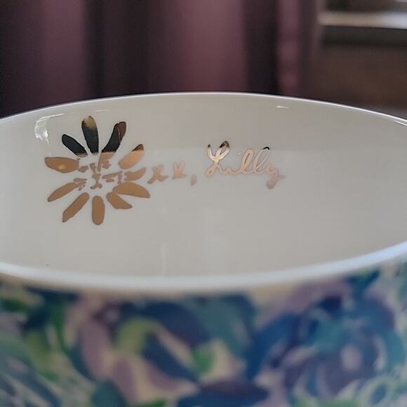 Lilly Pulitzer Blue White Floral Gold Ceramic Coffee Mugs Tea Cups Set of 2 - Picture 6 of 9